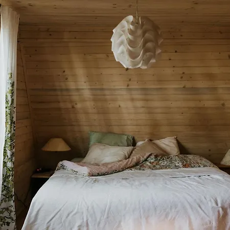 Casa vacanze Ulazki17 - Stary, Tylko Odswiezony Dom Na Brzegu Jeziora W Sercu Lasu *