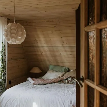 Casa vacanze Ulazki17 - Stary, Tylko Odswiezony Dom Na Brzegu Jeziora W Sercu Lasu