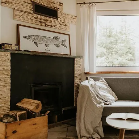 Ulazki17 - Stary, Tylko Odswiezony Dom Na Brzegu Jeziora W Sercu Lasu Casa vacanze